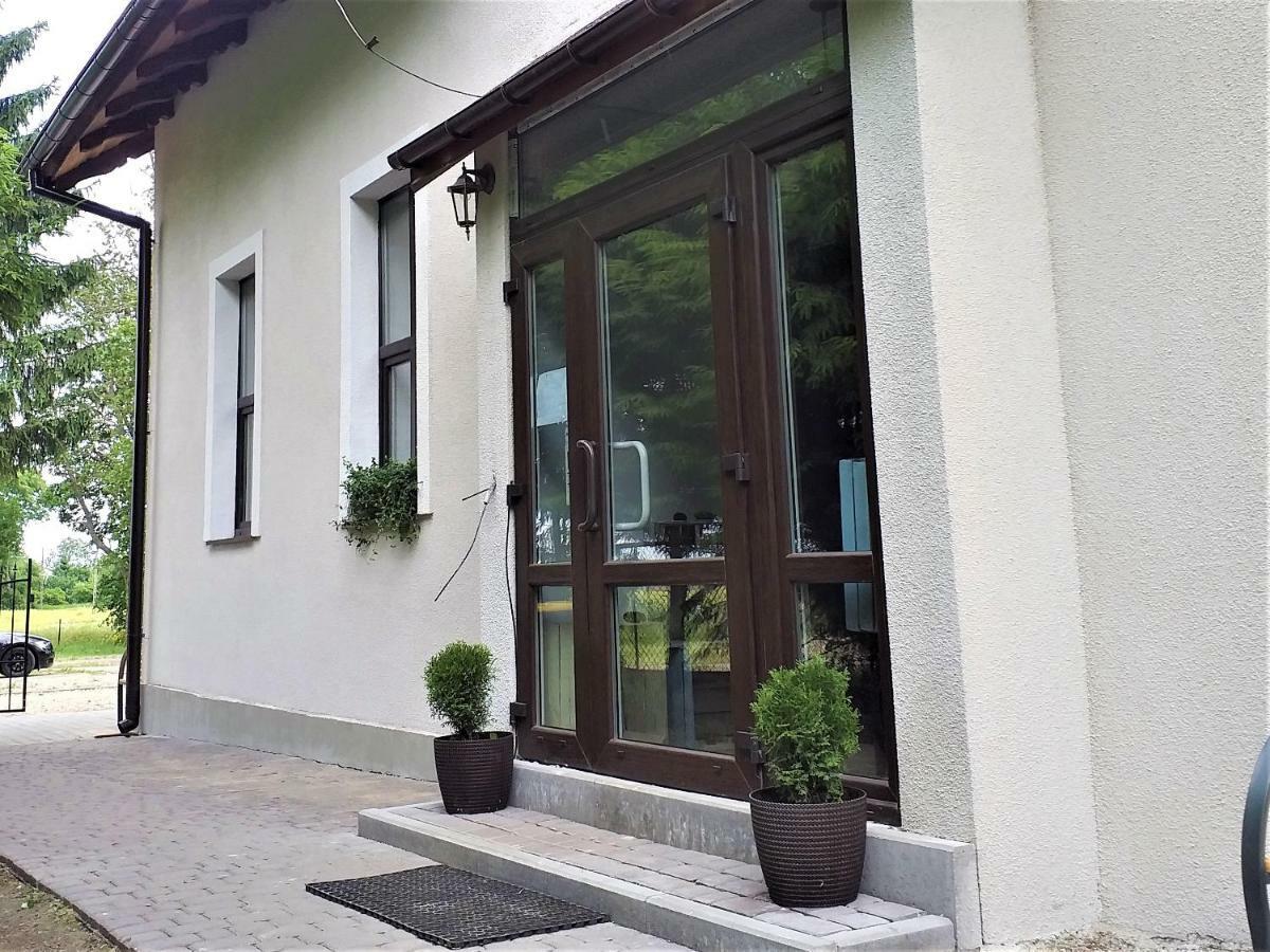 Stara Szkolas7 Noclegi,Mzajezierze 8 14-330 Mazury Maldyty Ngoại thất bức ảnh